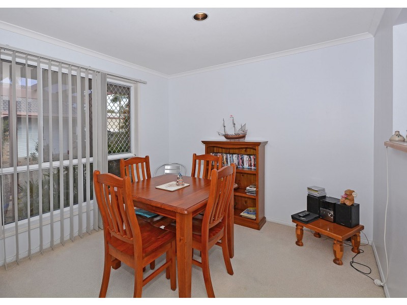 8/174 Cypress Street, Urangan QLD 4655