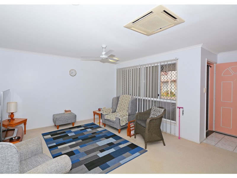 8/174 Cypress Street, Urangan QLD 4655