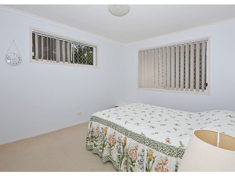 8/174 Cypress Street, Urangan QLD 4655