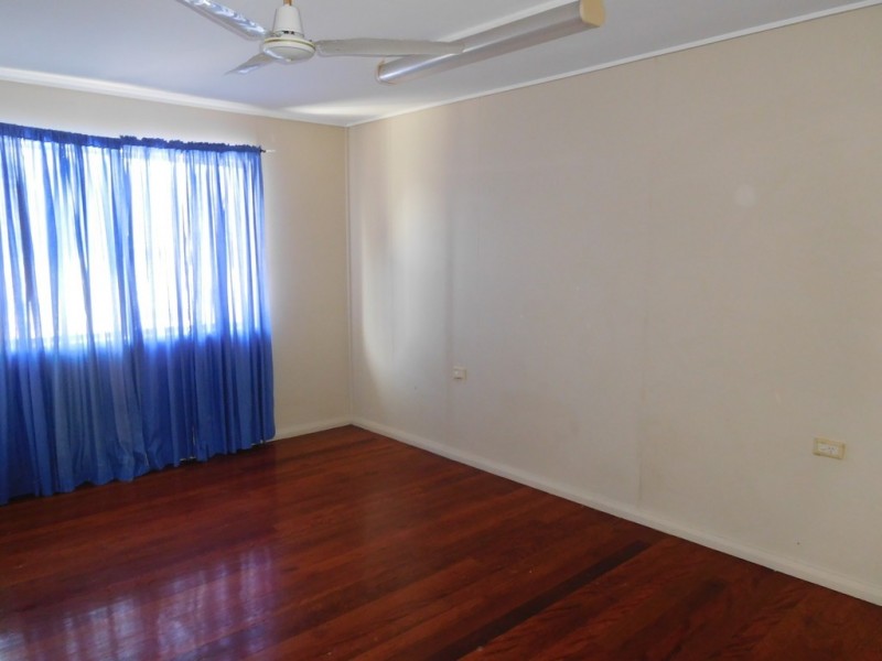 5/7 Robert Street, Torquay QLD 4655