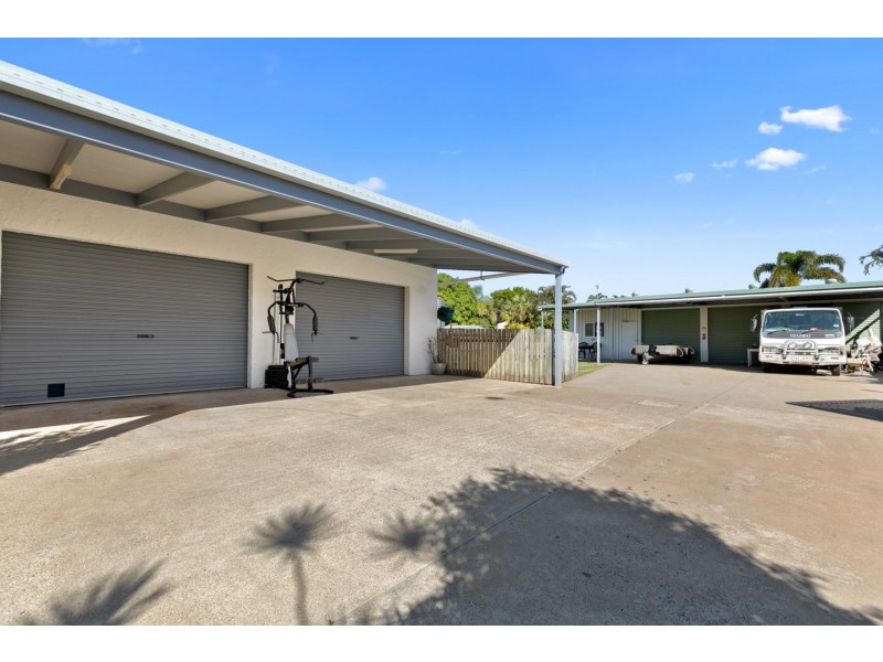 42 Brighton Street, Point Vernon QLD 4655