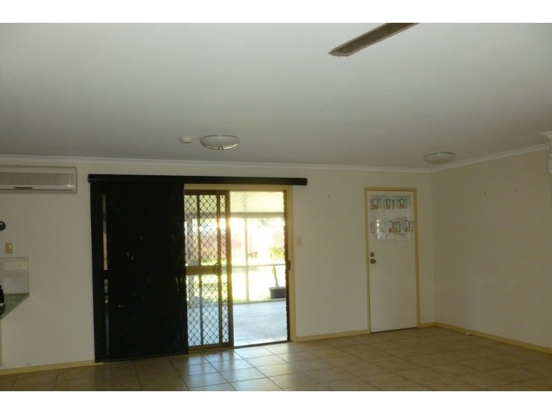 4 Meledie Avenue, Kawungan QLD 4655