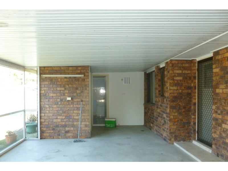 4 Meledie Avenue, Kawungan QLD 4655