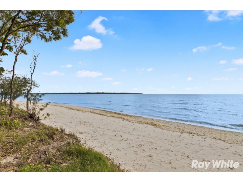 128 Burrum Street, Burrum Heads QLD 4659
