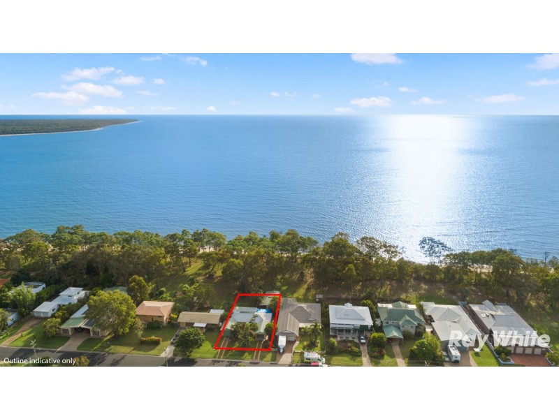 128 Burrum Street, Burrum Heads QLD 4659