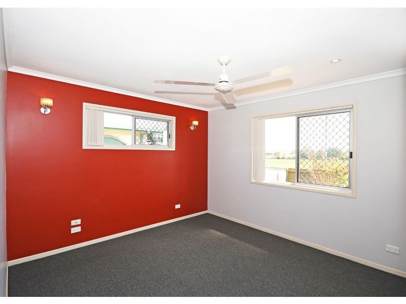 213 Boat Harbour Drive, Pialba QLD 4655