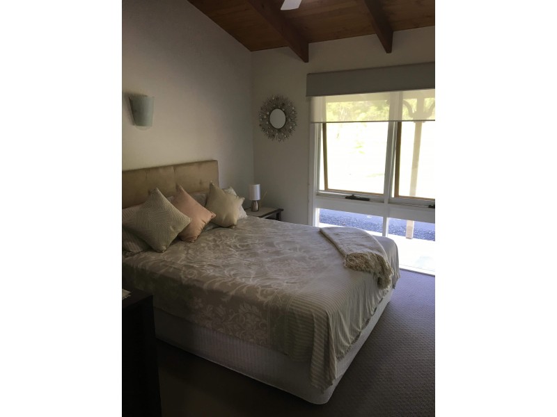 20 Dreamtime Avenue, Burrum Heads QLD 4659