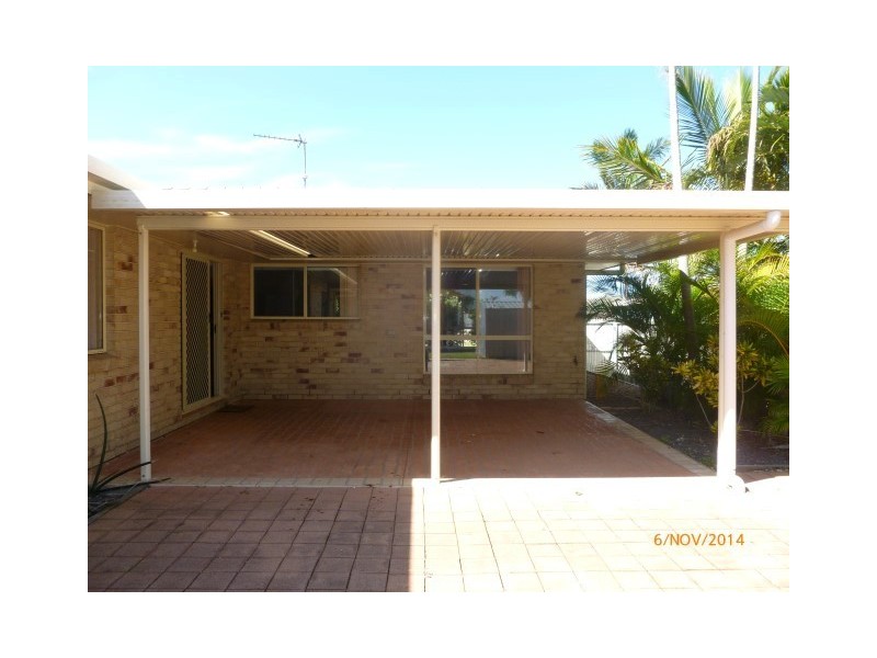 4 Laguna Court, Urangan QLD 4655