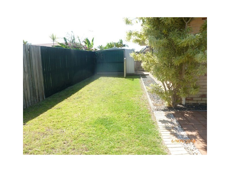 4 Laguna Court, Urangan QLD 4655