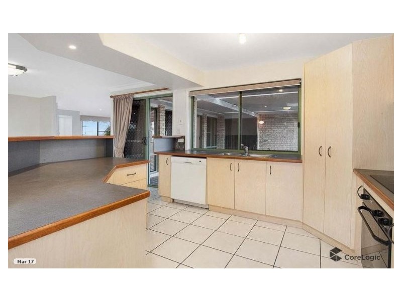 1-5 Highland Place, Craignish QLD 4655