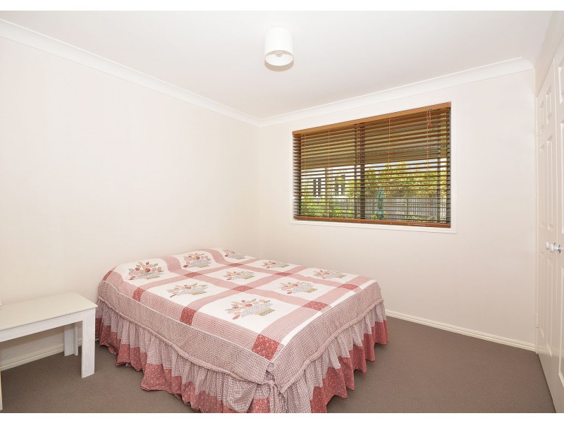 1-5 Highland Place, Craignish QLD 4655