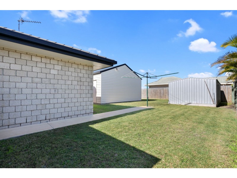 1 Abbey Court, Kawungan QLD 4655