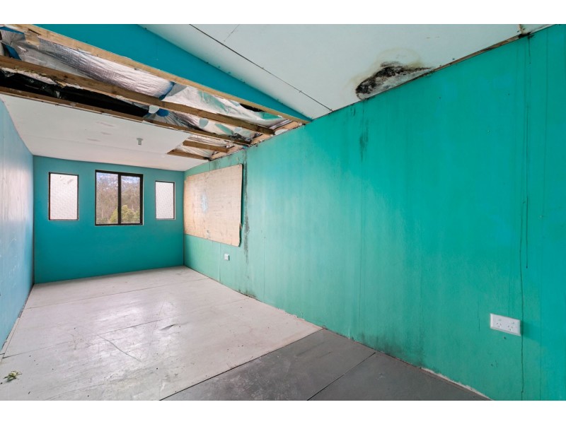 36 Creek Street, Howard QLD 4659