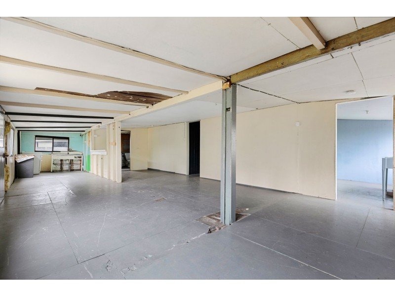 36 Creek Street, Howard QLD 4659