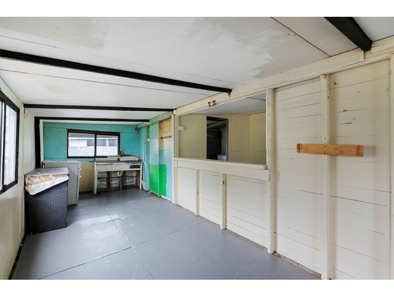 36 Creek Street, Howard QLD 4659