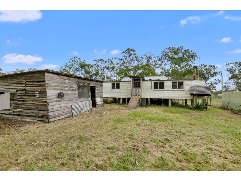 36 Creek Street, Howard QLD 4659