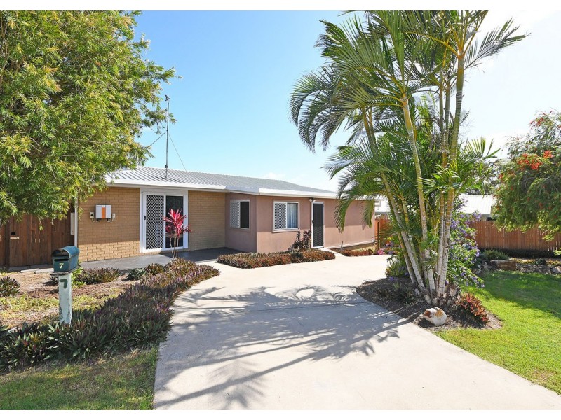 7 Baird Drive, Pialba QLD 4655