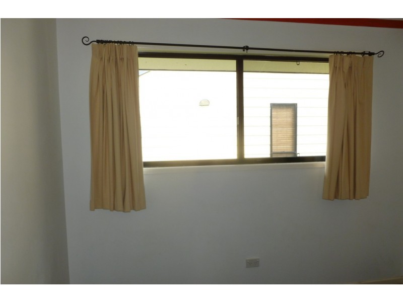 2/17 Truro Street, Torquay QLD 4655