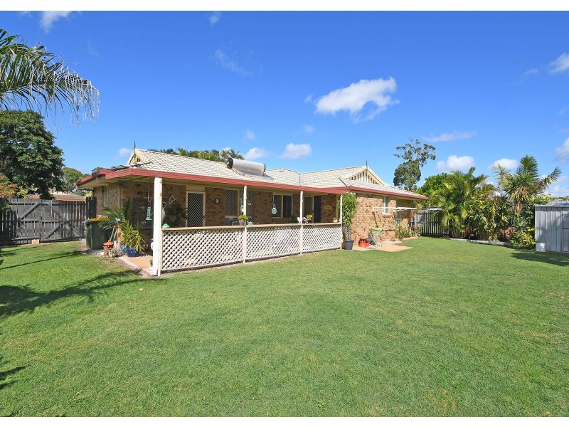 15 Thornbill Drive, Eli Waters QLD 4655