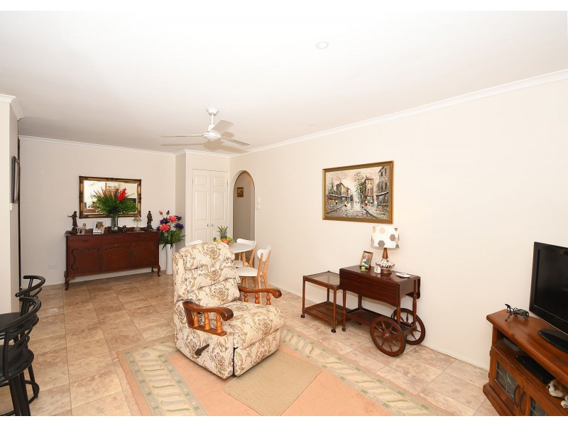 15 Thornbill Drive, Eli Waters QLD 4655