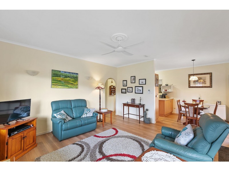 1/81 Miller Street, Urangan QLD 4655