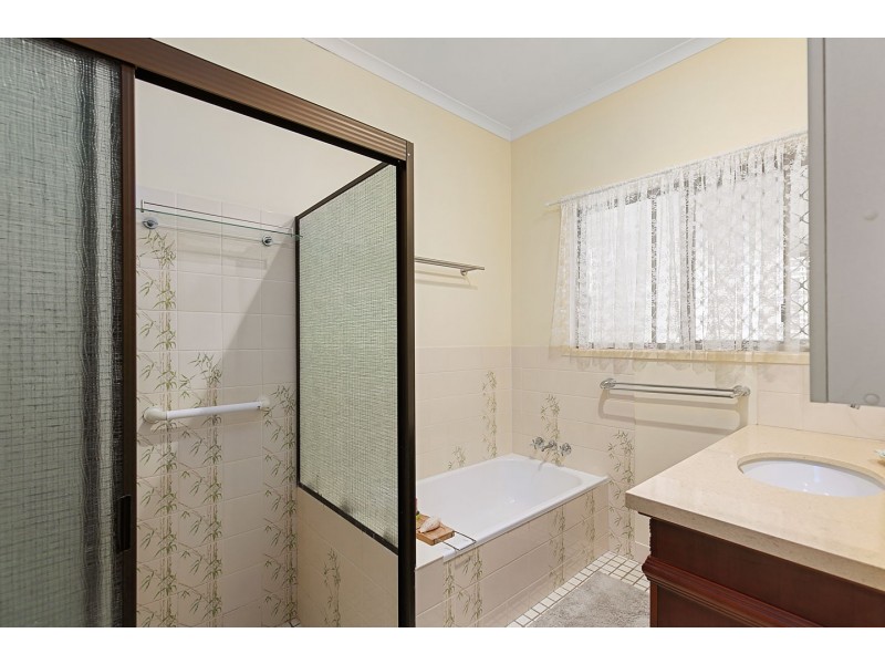 1/81 Miller Street, Urangan QLD 4655