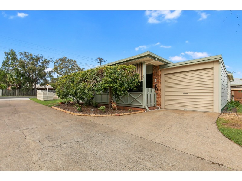 1/81 Miller Street, Urangan QLD 4655