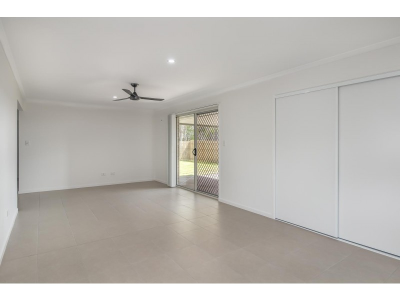 59 Halycon, Urraween QLD 4655