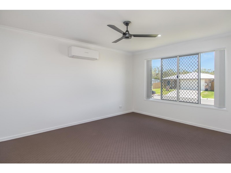 59 Halycon, Urraween QLD 4655