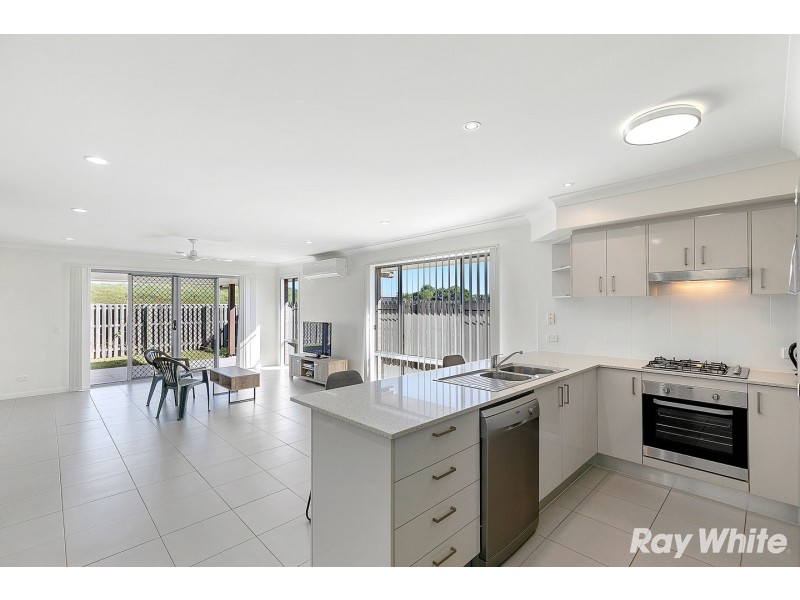 16 Venus Street, Urraween QLD 4655