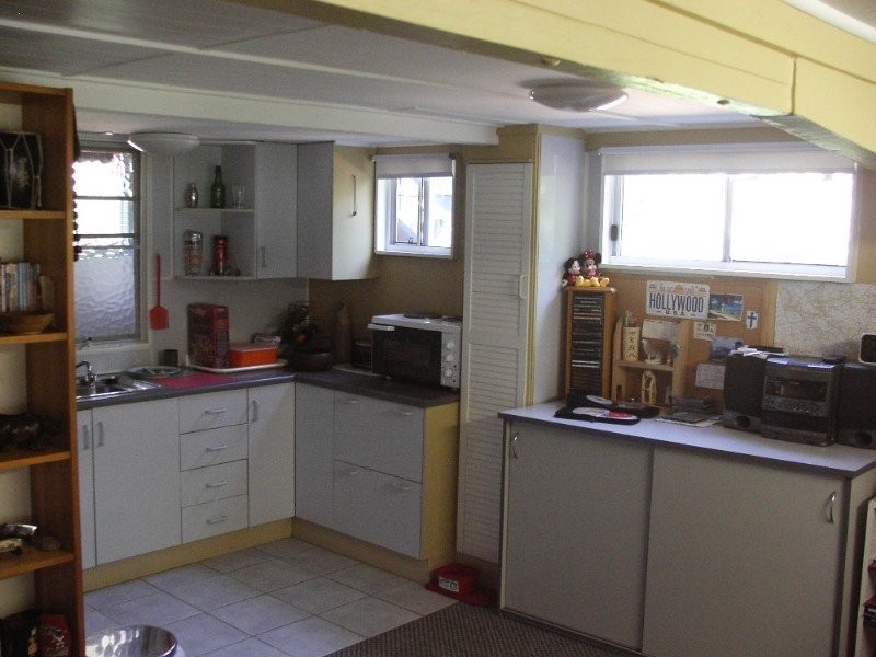 104 Esplanade, Toogoom QLD 4655