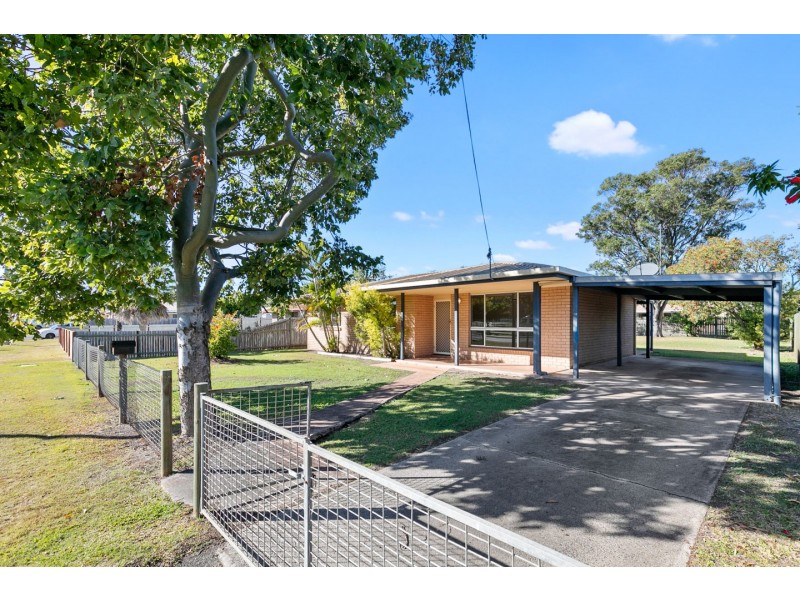 717 Boat Harbour Drive, Urangan QLD 4655
