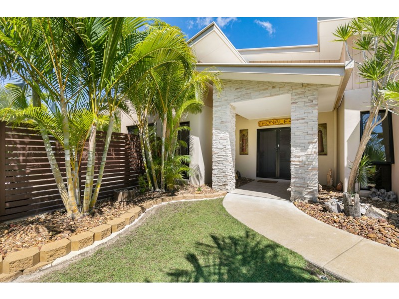 19 Amstal Avenue, Wondunna QLD 4655