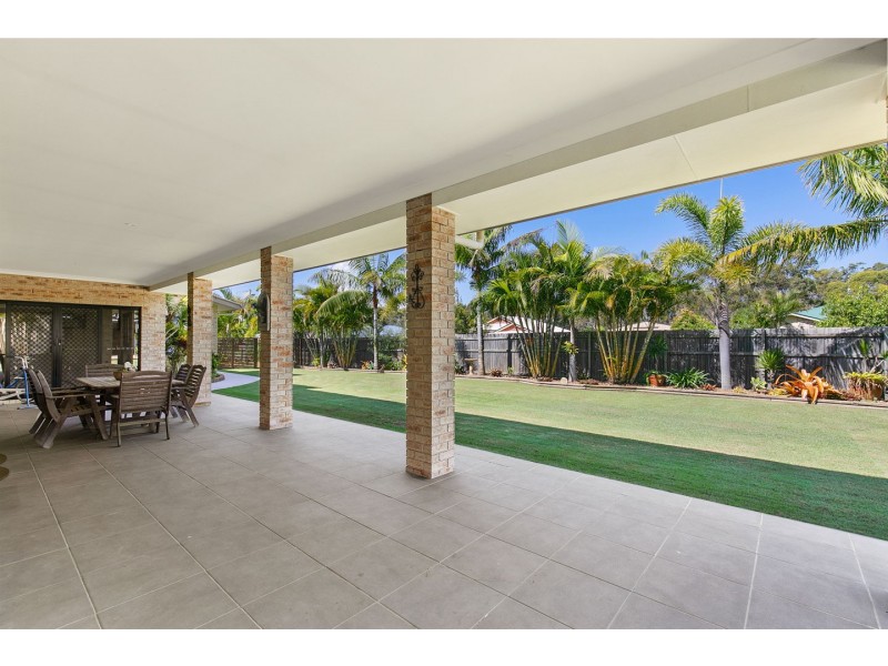 19 Amstal Avenue, Wondunna QLD 4655