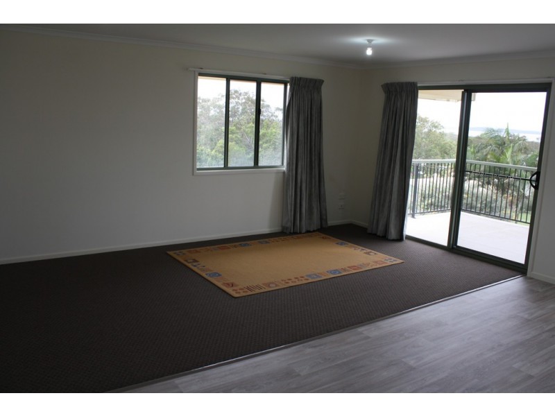 67 Mathiesen, Booral QLD 4655