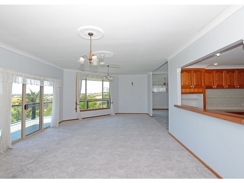 30 Pedelty Lane, Dundowran QLD 4655