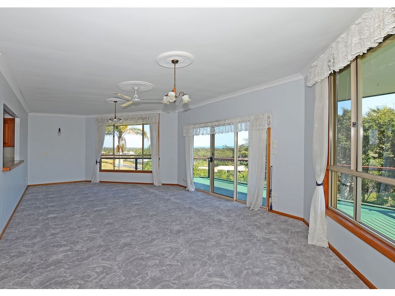 30 Pedelty Lane, Dundowran QLD 4655