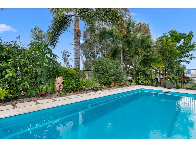 5 Cockle Court, Burrum Heads QLD 4659