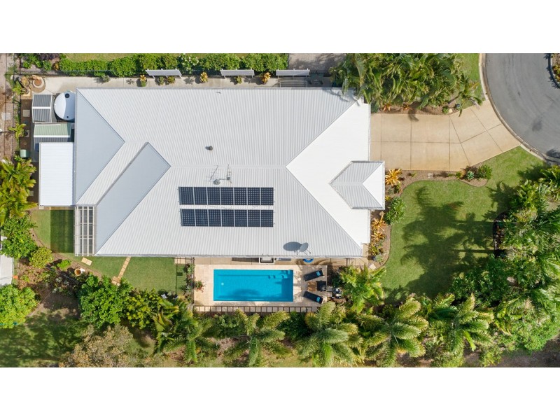 5 Cockle Court, Burrum Heads QLD 4659