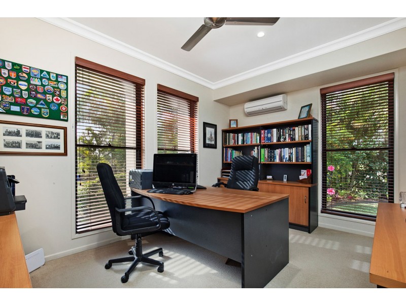 5 Cockle Court, Burrum Heads QLD 4659