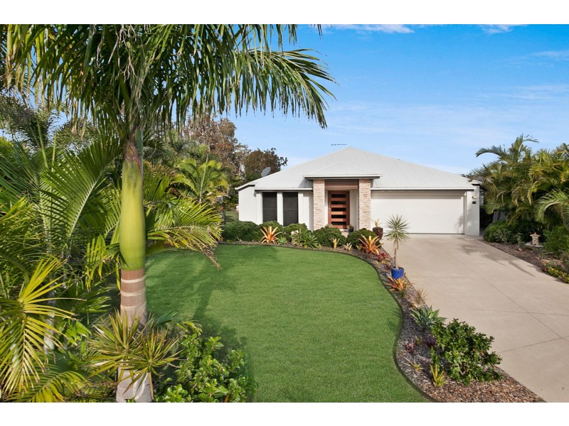 5 Cockle Court, Burrum Heads QLD 4659