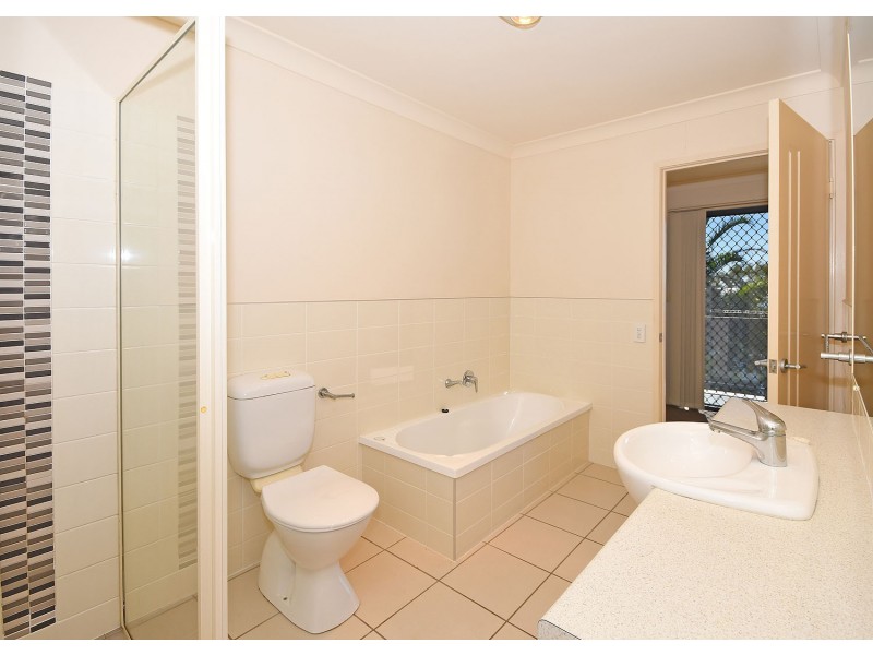 Units 5 to 7 41 Ariadne Street, River Heads QLD 4655