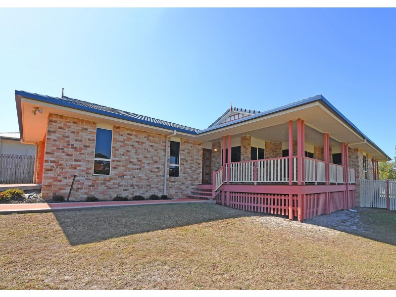 27 Gundesen Drive, Urraween QLD 4655