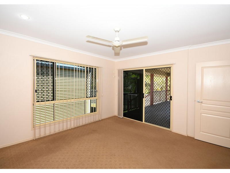 27 Gundesen Drive, Urraween QLD 4655