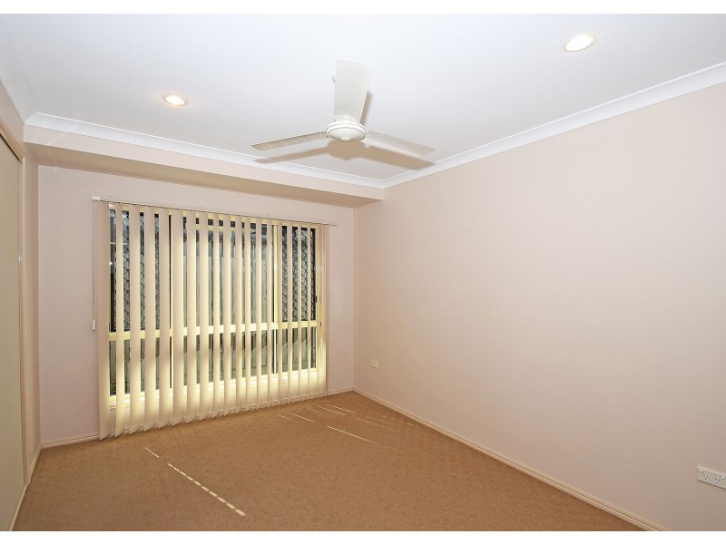 27 Gundesen Drive, Urraween QLD 4655