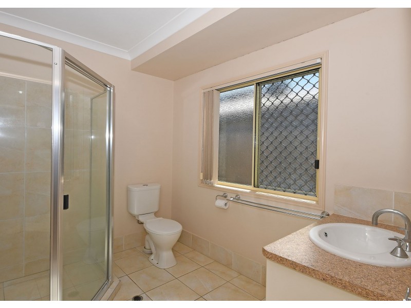 27 Gundesen Drive, Urraween QLD 4655