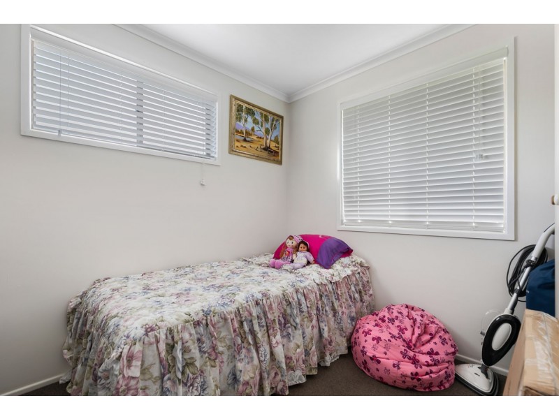 35 Sunset Crescent, Torquay QLD 4655