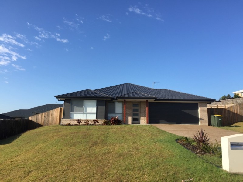 12 Mia Court, Nikenbah QLD 4655