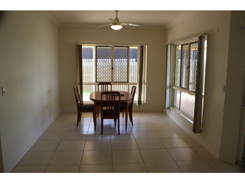 17 Harly Court, Urraween QLD 4655
