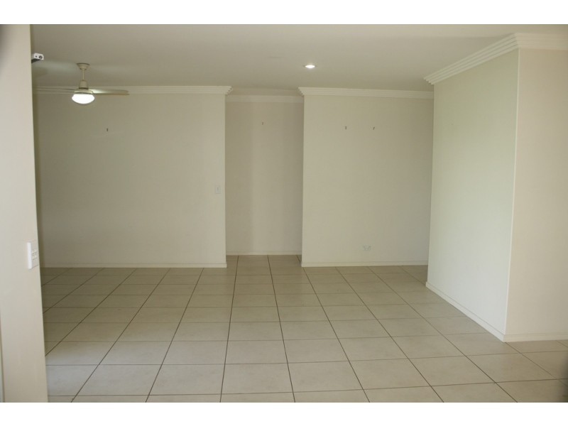 17 Harly Court, Urraween QLD 4655